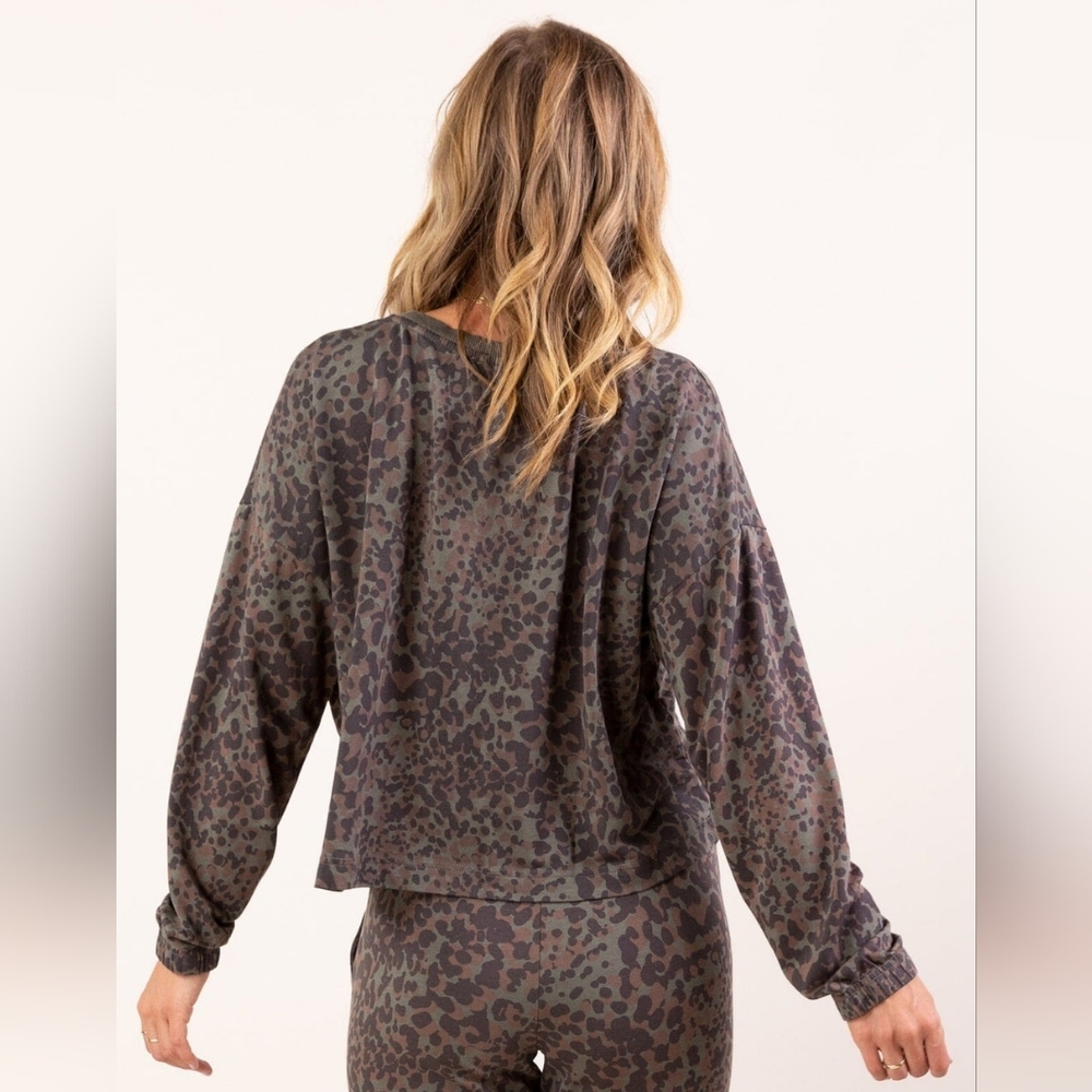 Lovestitch Sweet Spot Animal Print Sweatshirt Medium - Picture 3 of 8